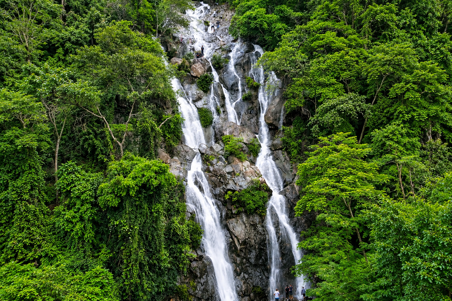 dur dur waterfall
