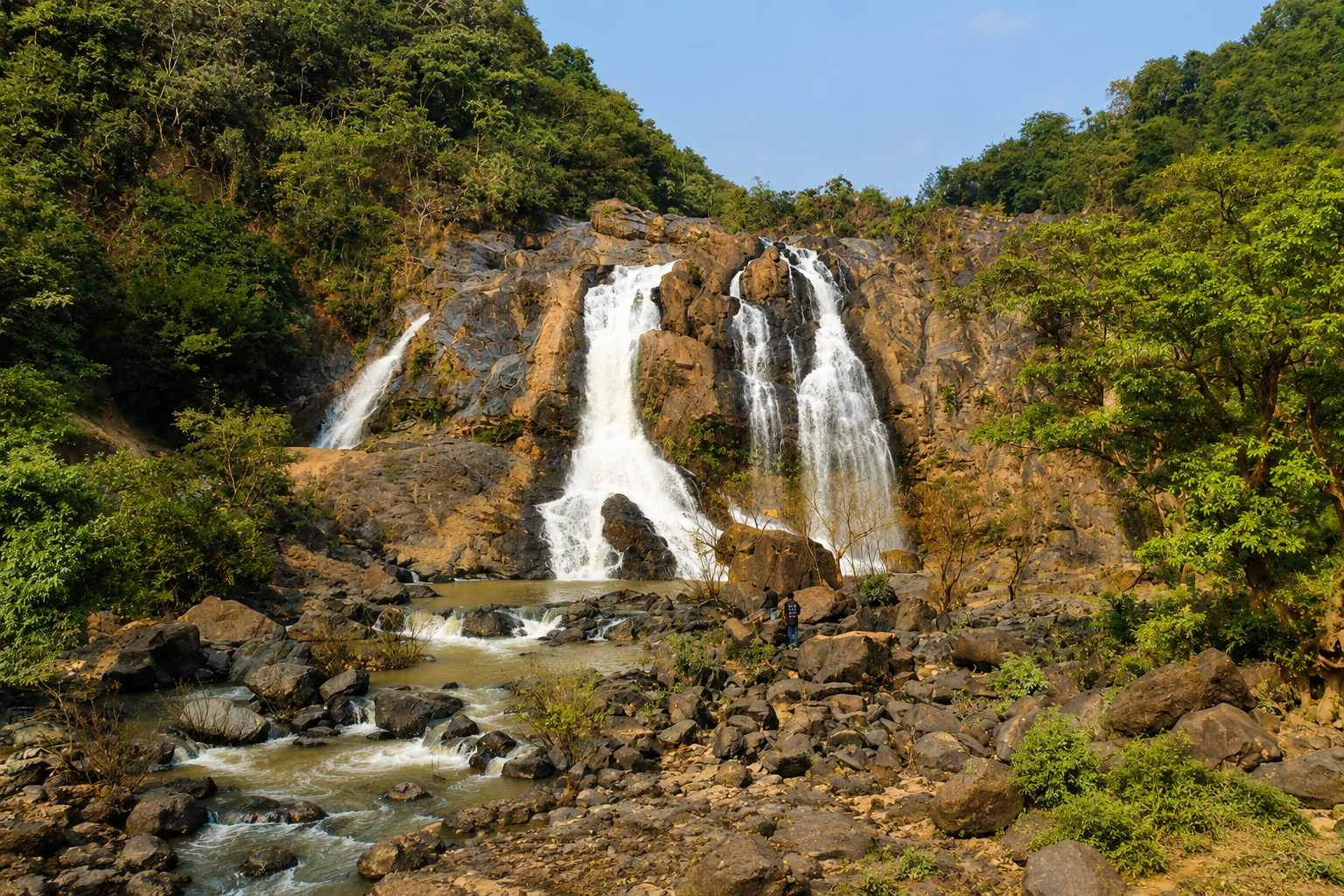 hirni waterfall latehar tourism